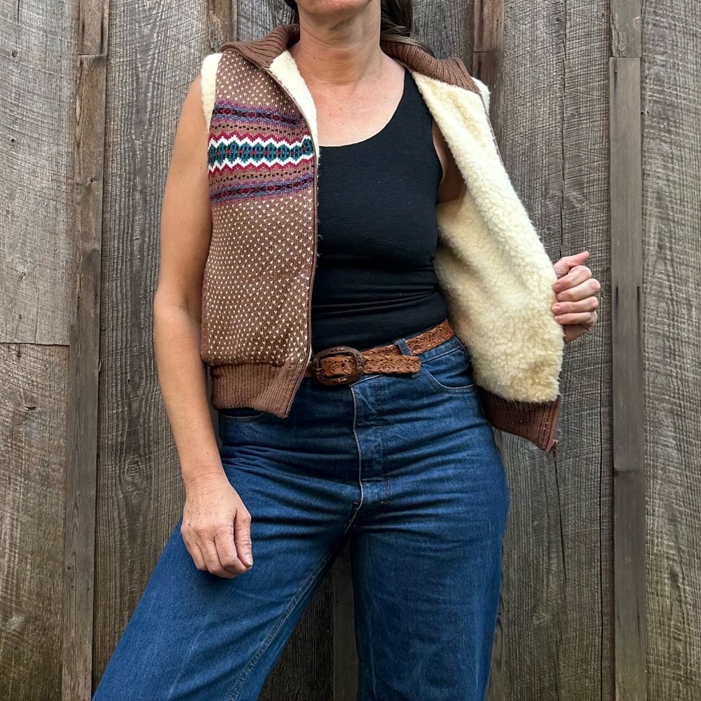 VTG Plush Fair Isle Sweater Vest - Picture 7 of 11